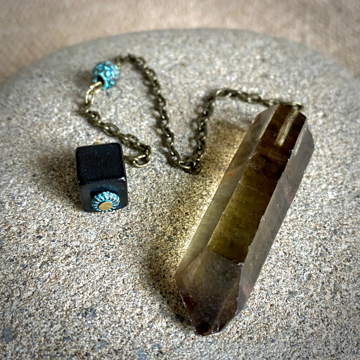 Shungite Queen Crystal Pendulums