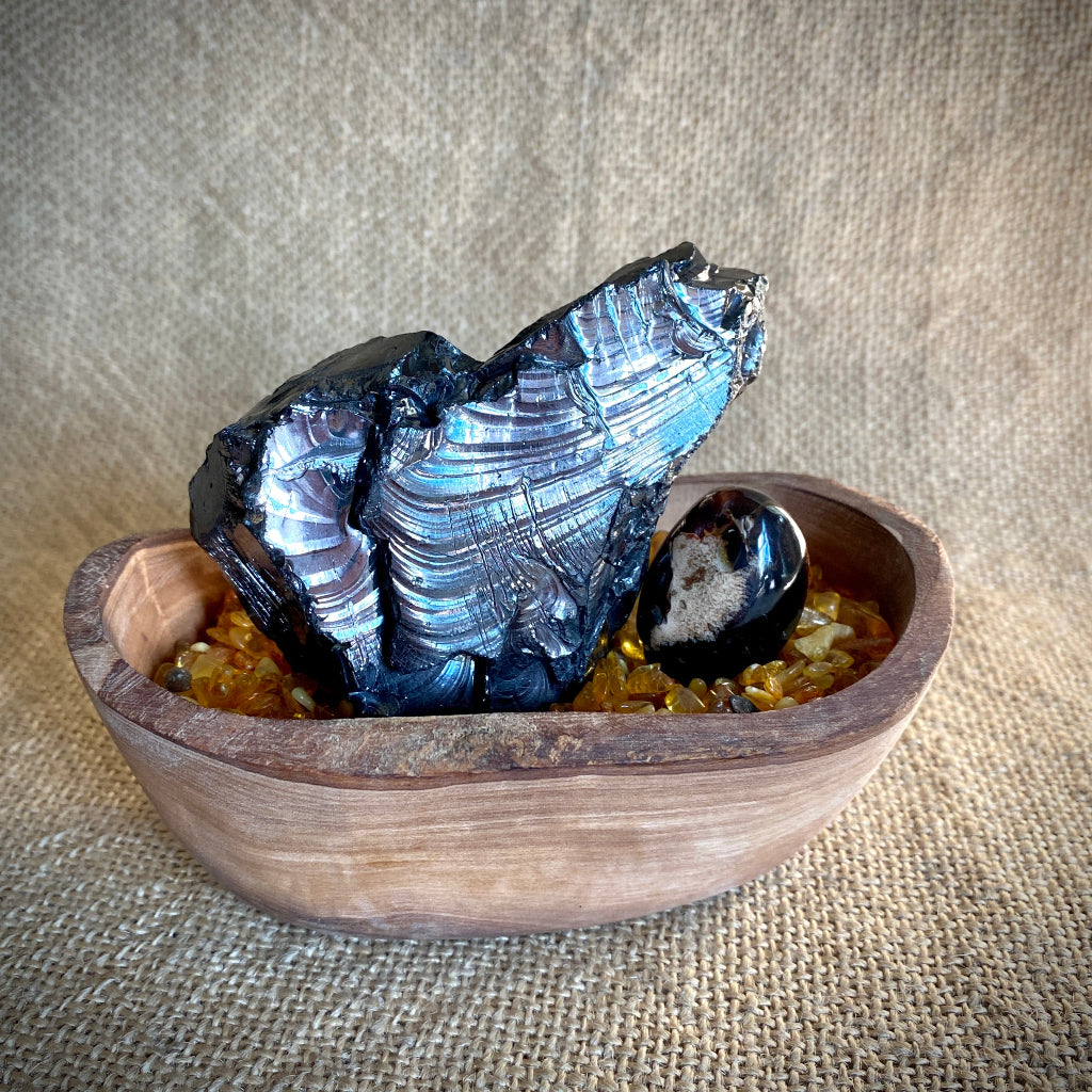 Elite Shungite Nugget 164g | Olive Wood Bowl, Baltic Amber