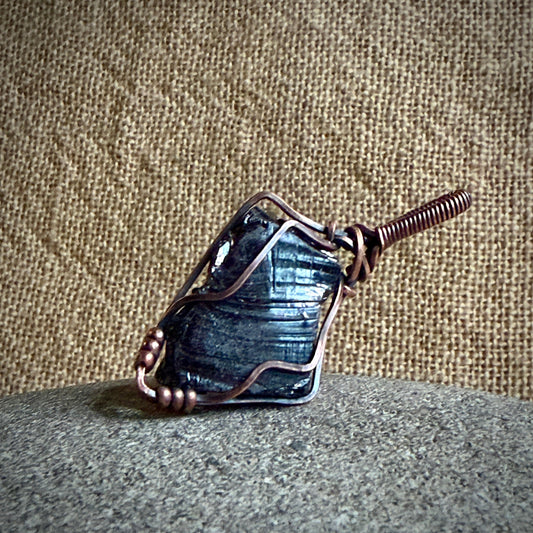 Elite Shungite Pendant | 11.2 g Antiqued Copper Setting 1