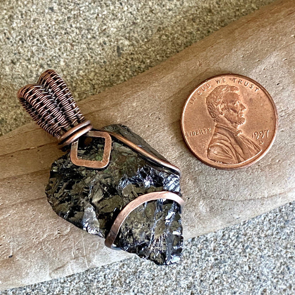 Elite Shungite Pendant | 8.3 g Antiqued Copper Setting scale
