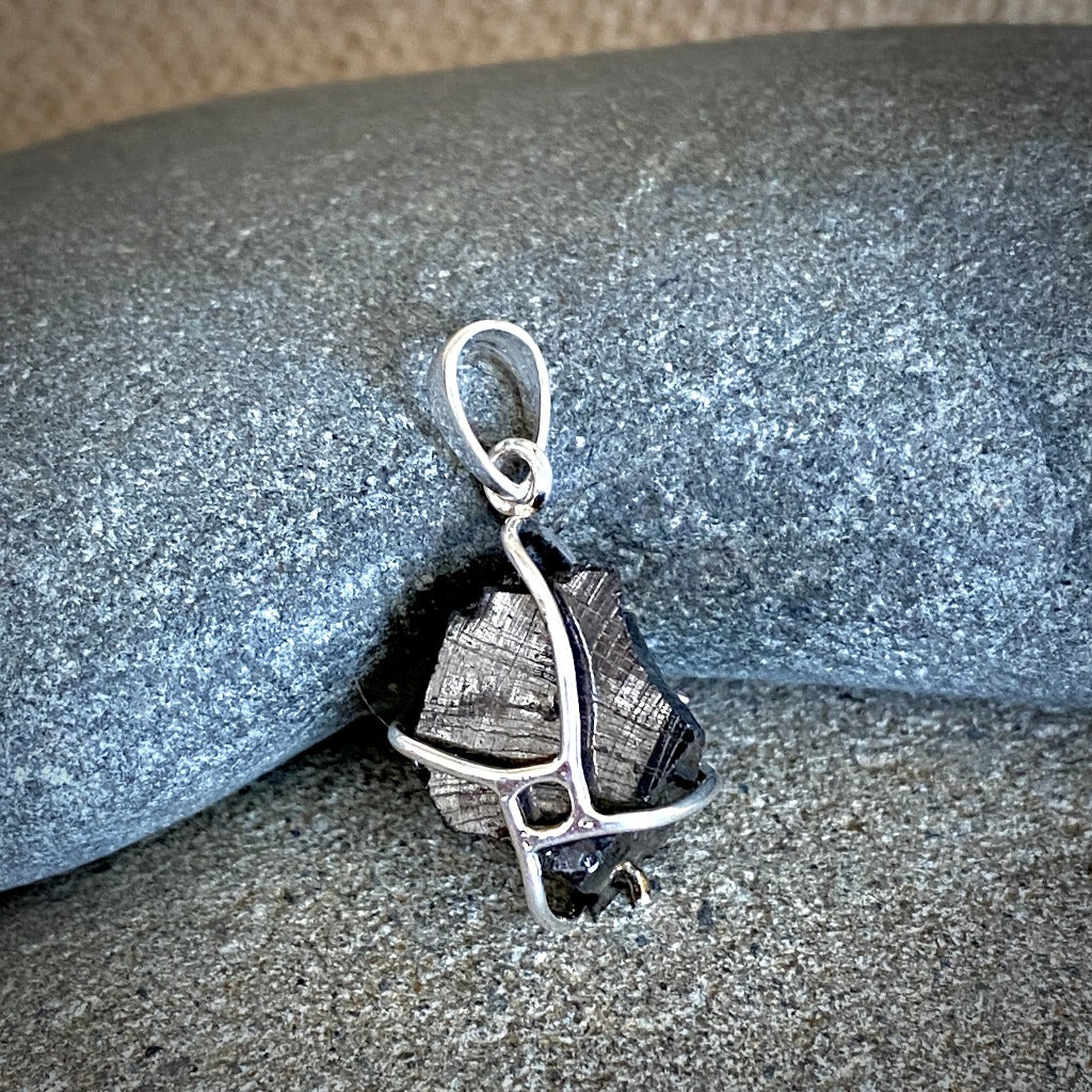 Vintage Elite Shungite Pendant 4.3g, Criss Cross Sterling Silver
