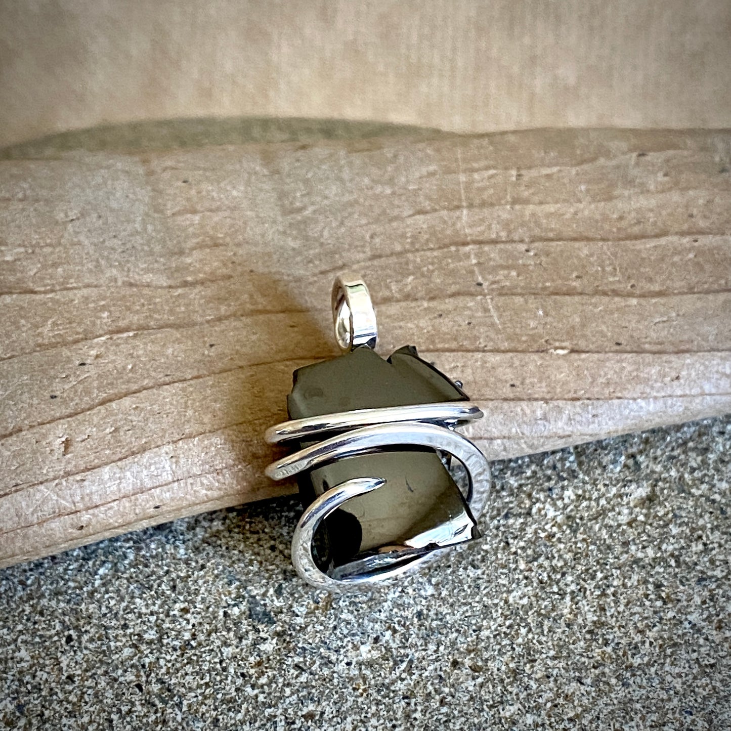 Elite Shungite Pendant | 2.8 g Polished, Hand Forged Sterling Silver