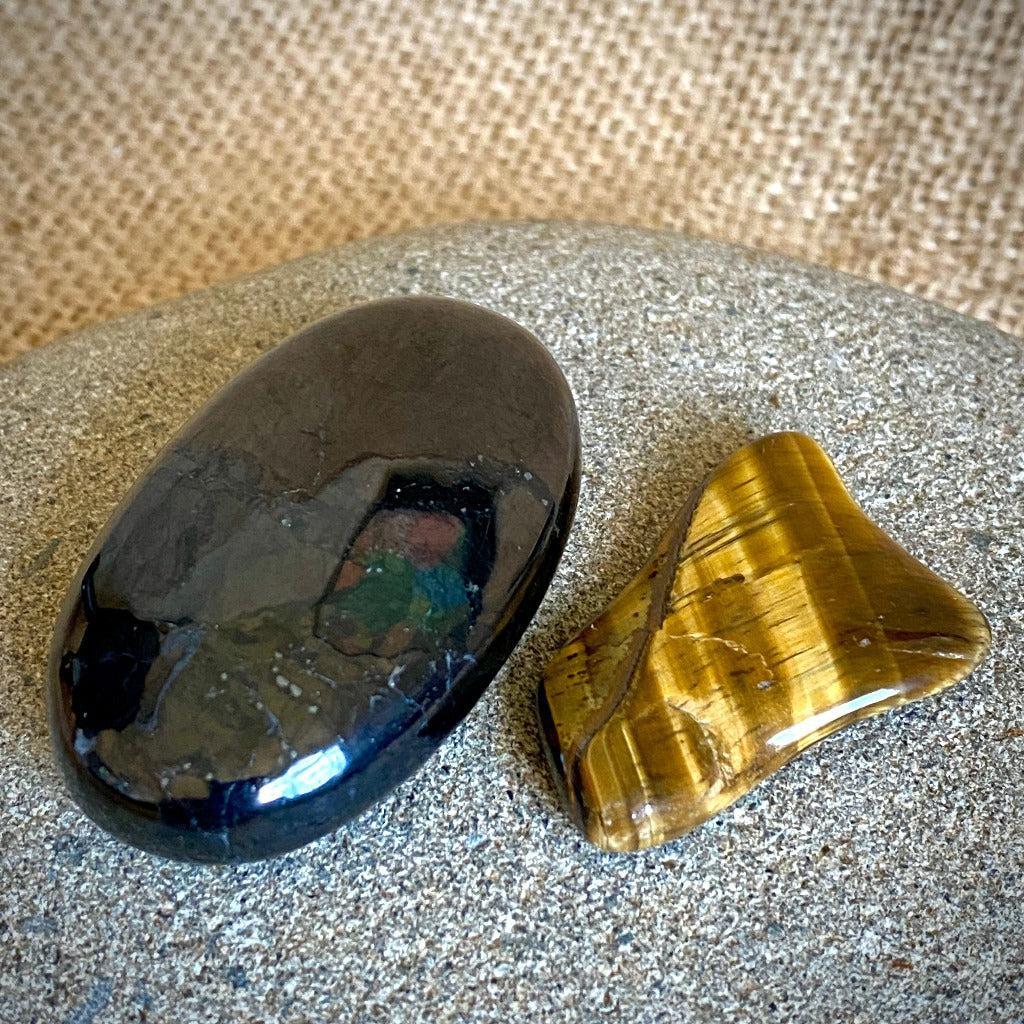 Shungite Palm Stone with Tiger's Eye in Elk Leather Neck Pouch