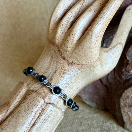 Shungite Macrame Bracelet with Variegated Hemp camo
