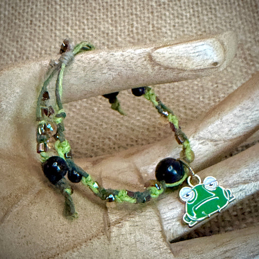 Adjustable Shungite Bracelet for Kids | Grumpy Frog on Green Hemp