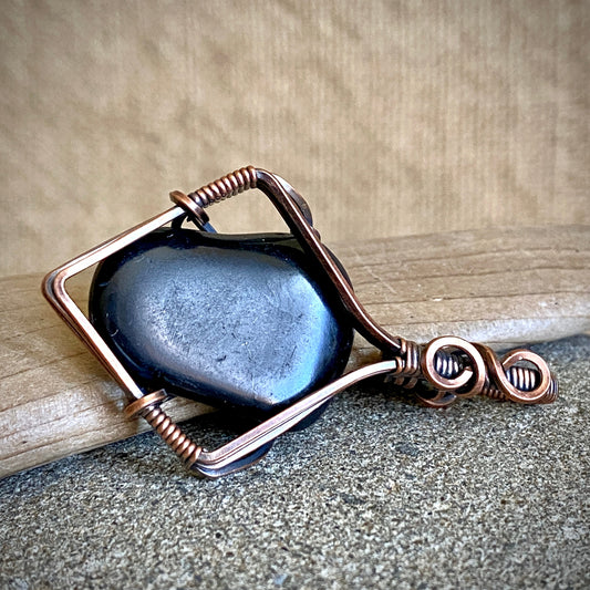 Black Shungite Pendant | 11.7 g Antiqued Copper Setting 2