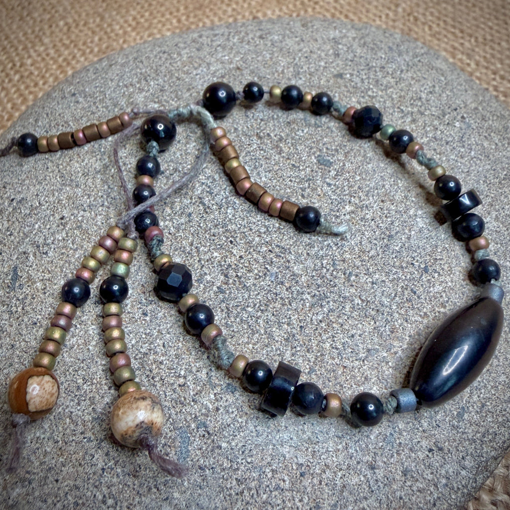 Dangly Adjustable Beaded Shungite Bracelet | Shungite Array on Camo Hemp