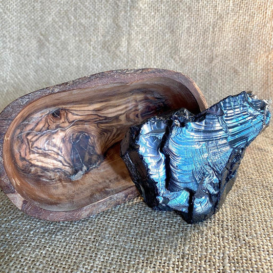Elite Shungite Nugget 164g | Olive Wood Bowl, Baltic Amber