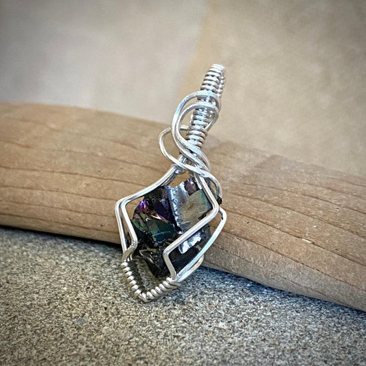 Elite Shungite Pendant | 3.1 g Woven Argentium Silver Setting