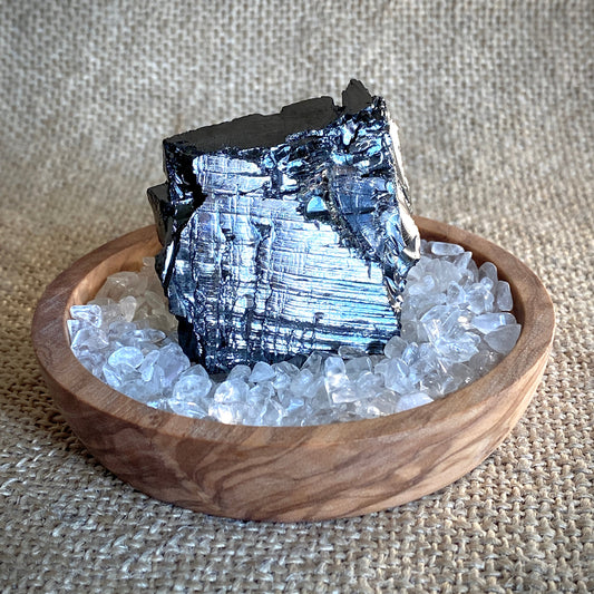 Elite Shungite Nugget 42g | Olive Wood Bowl, Crystal Quartz