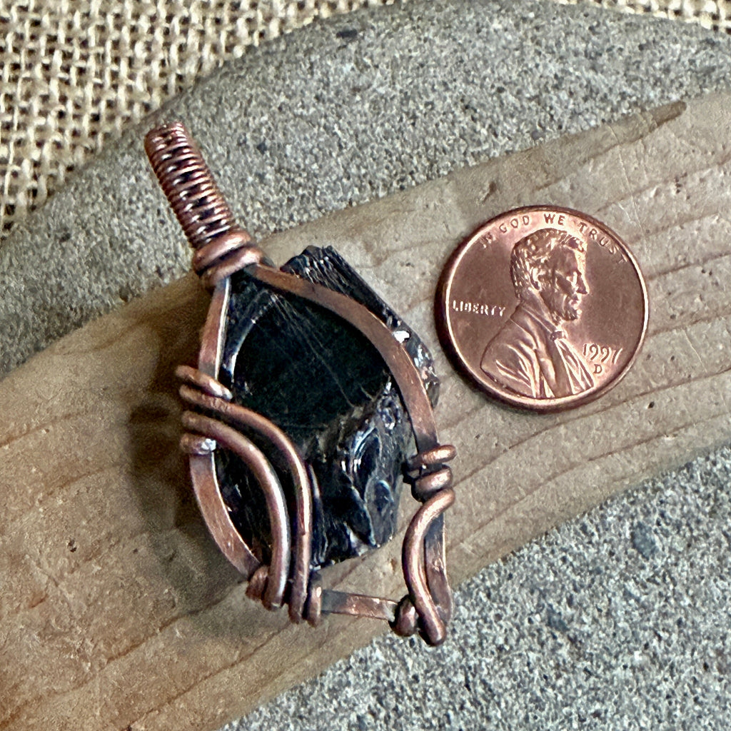 Elite Shungite Pendant | 11.4 g Antiqued Copper Setting 4