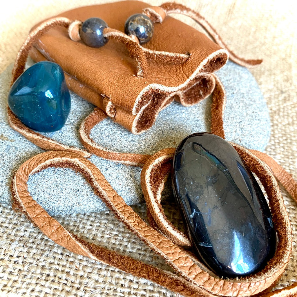Shungite Palm Stone with Tumbled Bloodstone in Elk Leather Neck Pouch