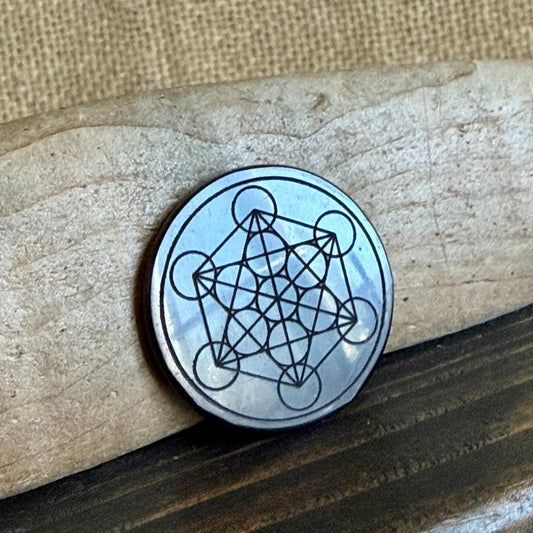 Round Shungite Phone Plate | Metatron's Cube Engraving