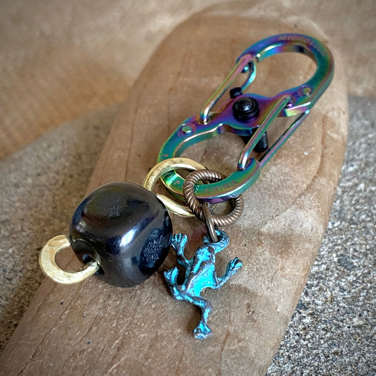 Shungite Clip-On for Pets | Square Bead, Green Frog Charm, Brass Wire