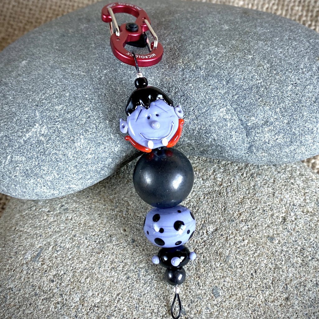 Shungite & Dracula Halloween Clip-On Necklace - Shungite Queen