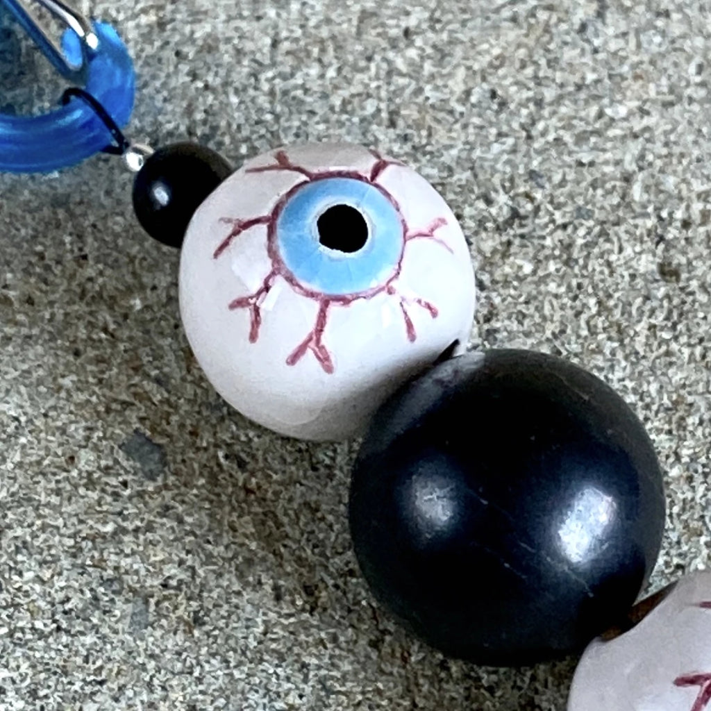 Shungite & Creepy Eyeball Halloween Clip-On Necklace - Shungite Queen