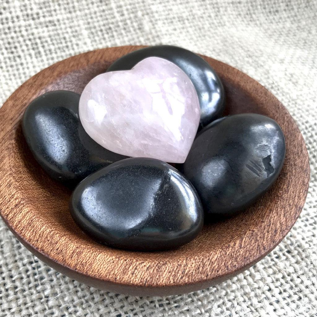 Tumbled Shungite Stones w/Sweet Rose Quartz Heart In Wood Bowl, - Shungite Queen