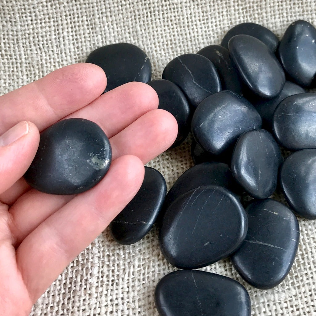 Smooth Polished Shungite Pocket Stone, Carry Stone, EMF Protection - Shungite QueenSmooth Polished Black Shungite Pocket Stone, Carry Stone - Shungite Queen
